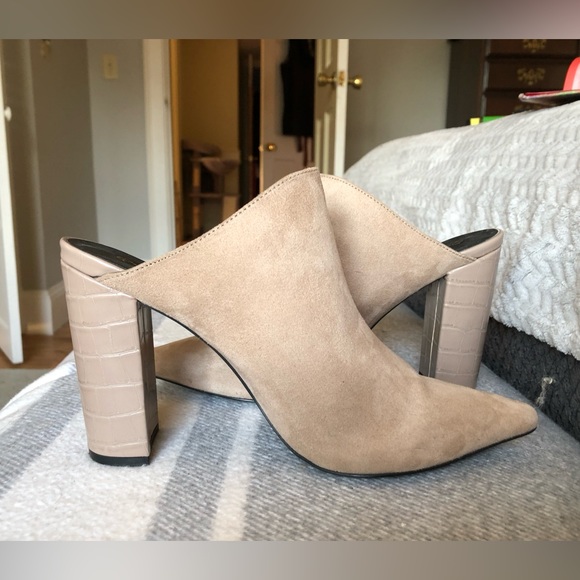 Mules Tan Suede Block Heel 8.5 - Picture 2 of 6